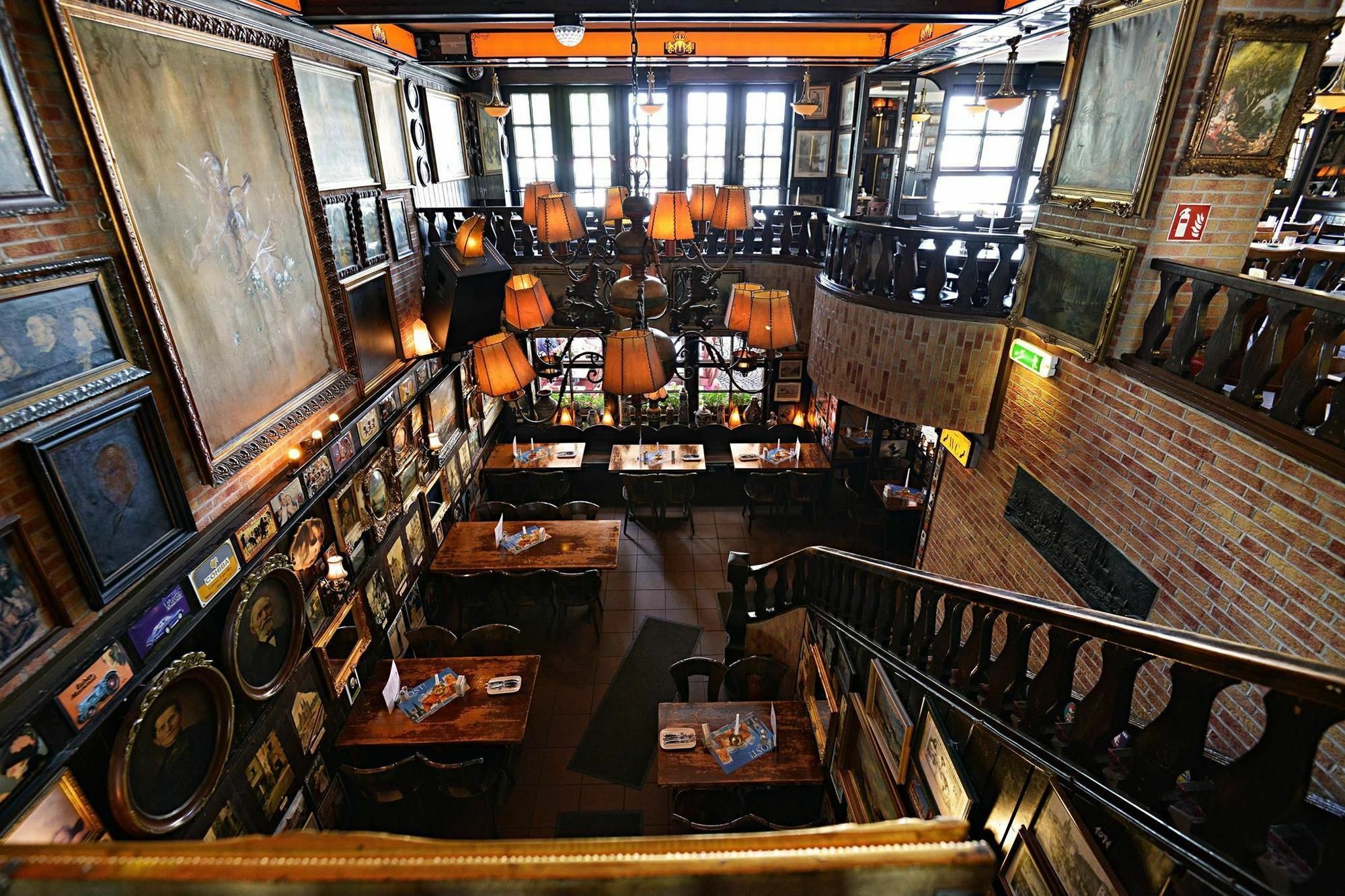 Und Restaurant Loewenbraeu Keulen